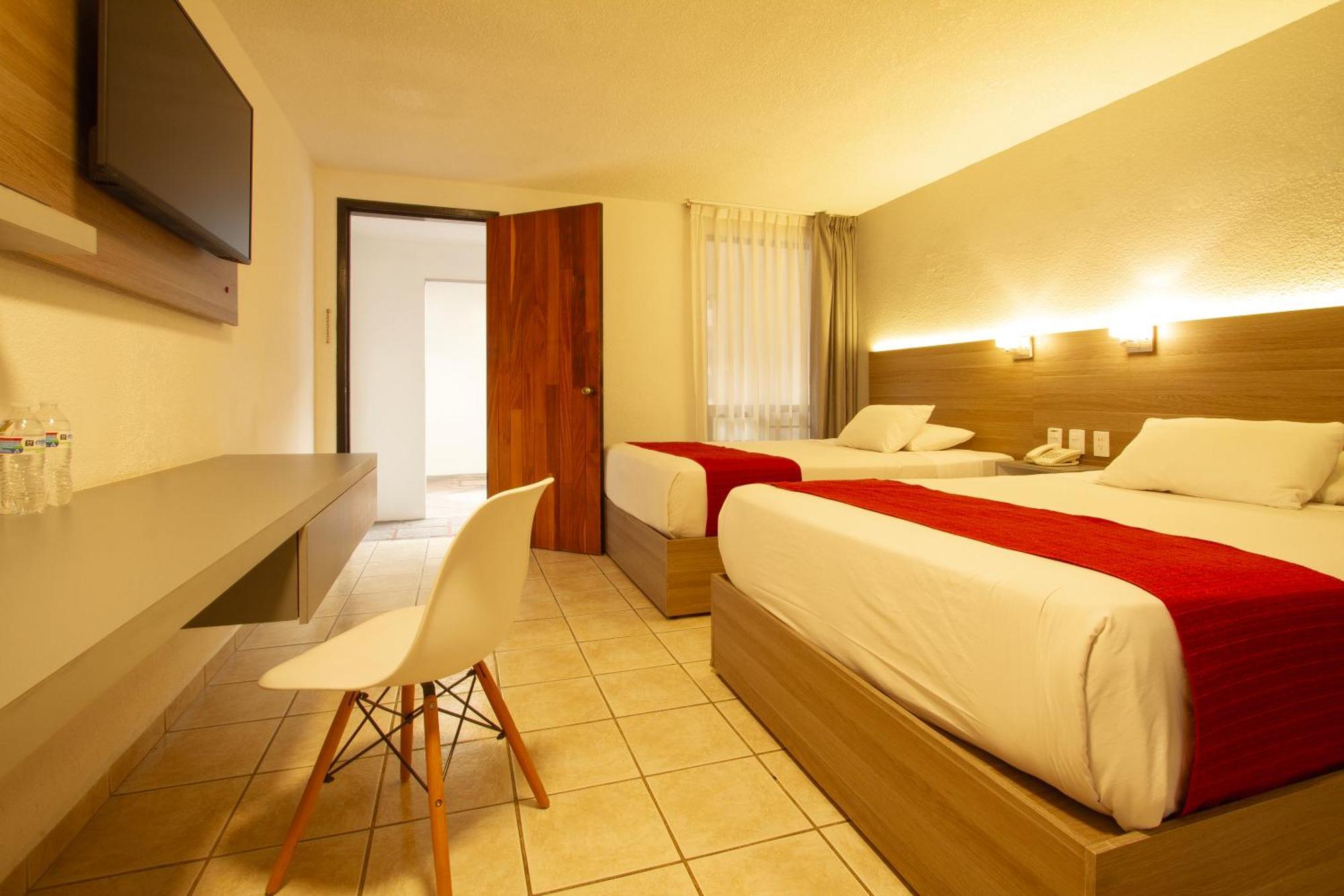 Hotel Beddo Querétaro Express Esterno foto